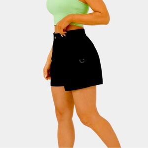 Halara High Waisted Casual Cargo Shorts 3'' in Black